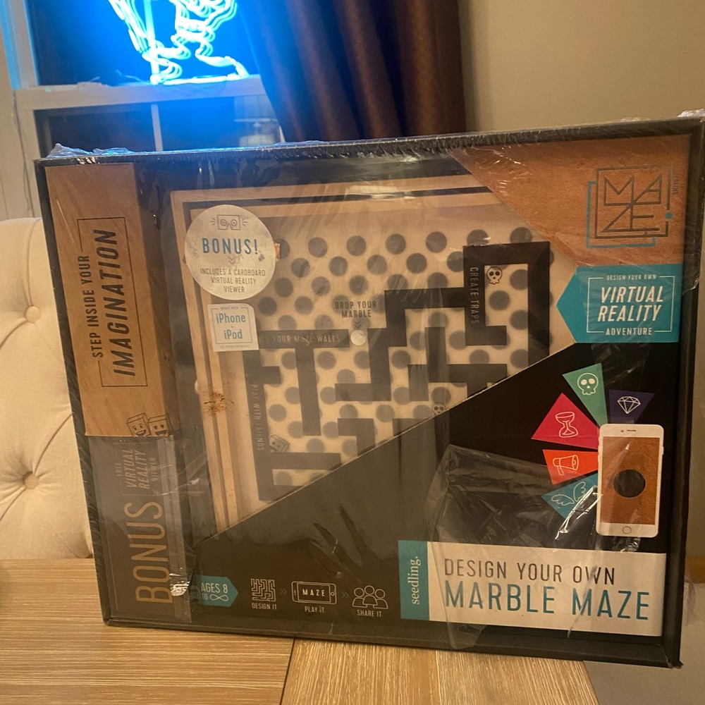 EDUCATIONAL STEM MARBLE MAZE! Virtual reality! AWARD WINNING STEM MAZE! - Picture 3 of 9
